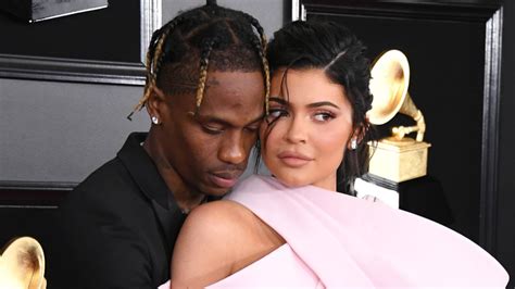 A complete timeline of Kylie Jenner and Travis Scotts。